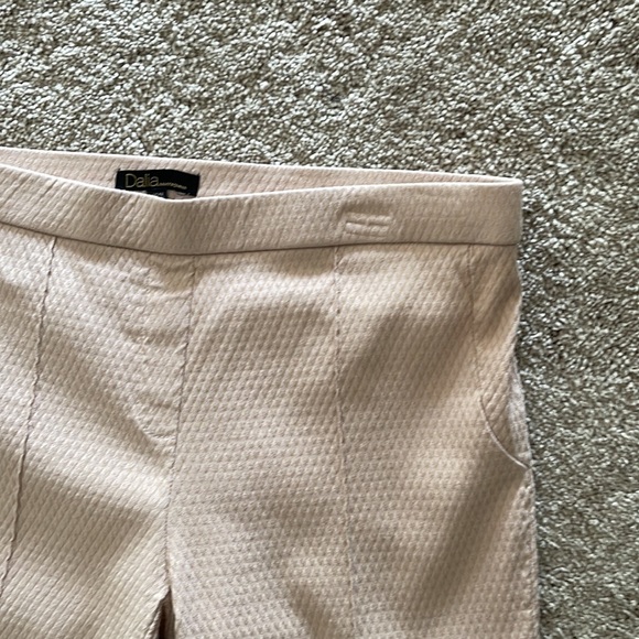 Women’s soft salmon colored leggings by Dalia size 12 - Picture 2 of 6